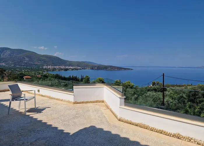 Arian Mit Tollem Meeresblick Und Luxusausstattung In Gialasi Villa