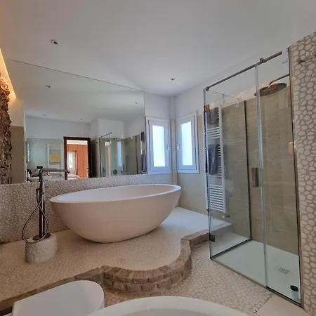 Arian Mit Tollem Meeresblick Und Luxusausstattung In Gialasi 빌라 에피다우로스