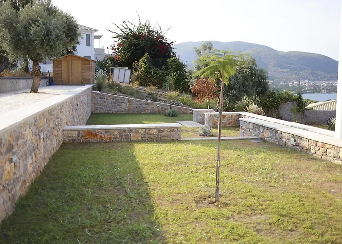 Arian Mit Tollem Meeresblick Und Luxusausstattung In Gialasi * Epidaurus