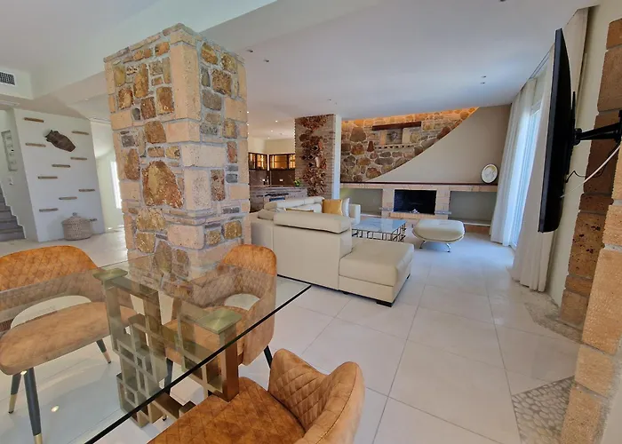 Villa Arian Mit Tollem Meeresblick Und Luxusausstattung In Gialasi *